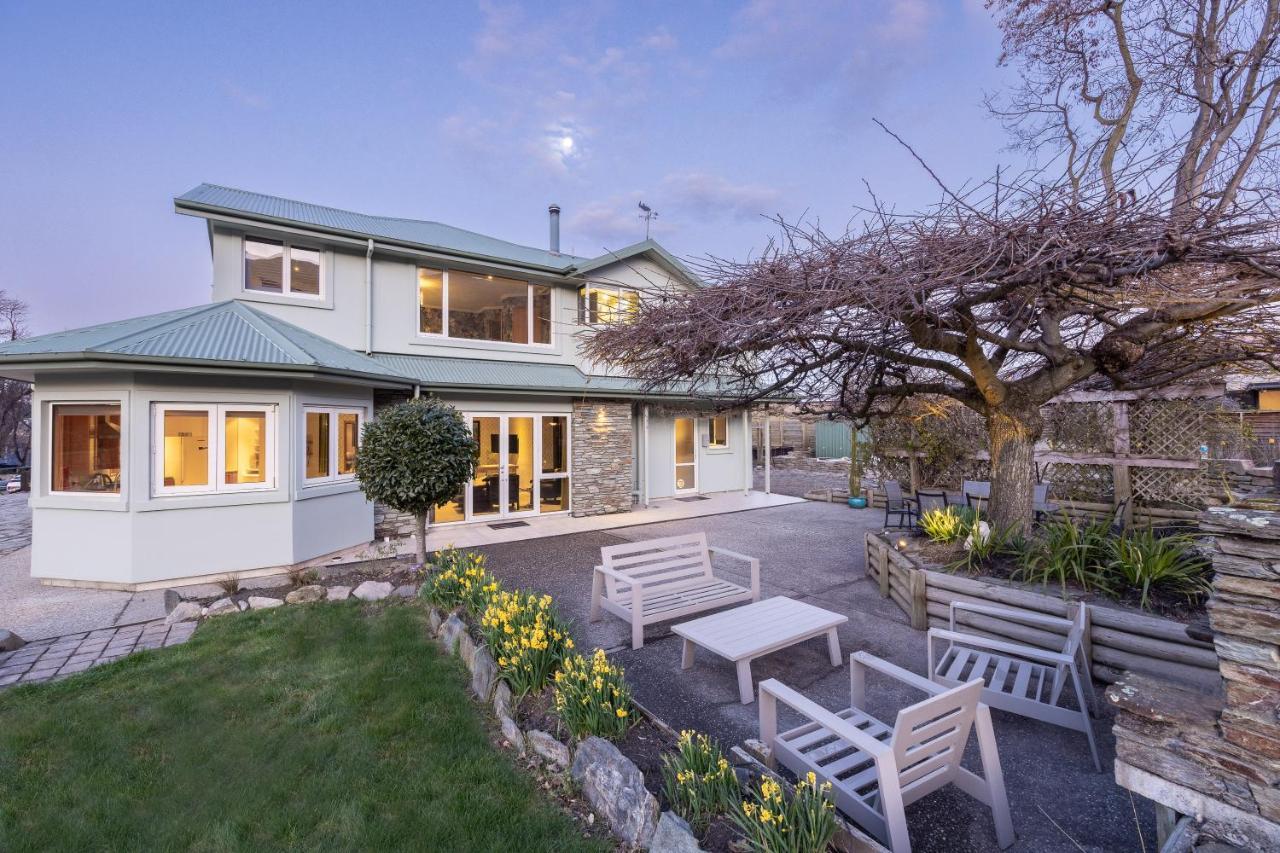 Wanaka Lake House エクステリア 写真